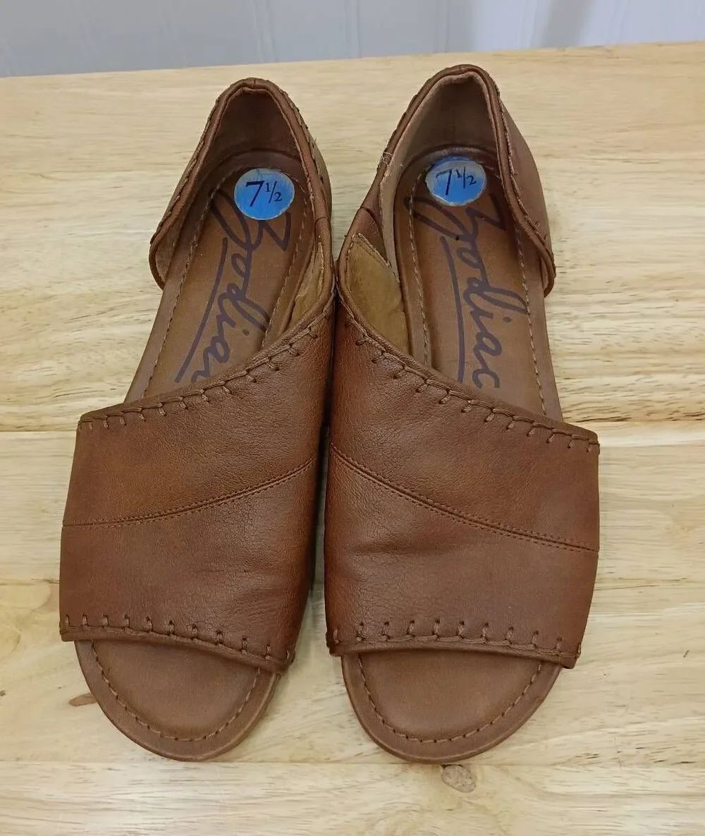 Zodiac brown sandals size 7.5